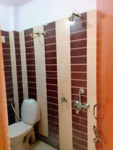 Bathroom Image of 560 Sq.ft 1 BHK Builder Floor for rent in Jankipuram Lucknow for Rs. 6500