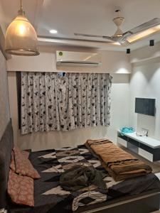 Bedroom Image of 1500 Sq.ft 3 BHK Apartment / Flat for rent in Shivshakti Royal Glory, Vaishno Devi Circle Ahmedabad for Rs. 37000