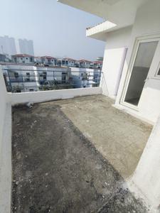 Balcony Image of 2185 Sq.ft 3 BHK Villa for sale in Paramount Golfforeste Villas, Surajpur Greater Noida for Rs. 24500000