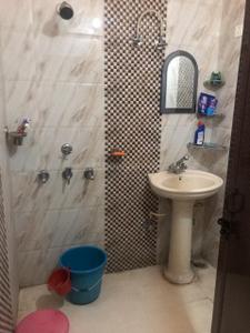 Bathroom Image of 915 Sq.ft 2 BHK Apartment / Flat for rent in Antriksh India Antriksh NRI City, BHEL Township Haridwar for Rs. 13000