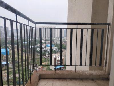 Bedroom One Image of 1100 Sq.ft 2.5 BHK Apartment / Flat for rent in Amrapali Centurian Park, Noida Extension Greater Noida for Rs. 19000