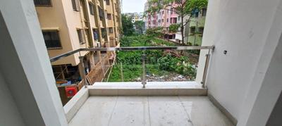Balcony Image of 1051 Sq.ft 2 BHK Apartment / Flat for sale in Chinar Park Kolkata for Rs. 7838000