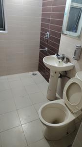 Bathroom Image of 1775 Sq.ft 3.5 BHK Apartment / Flat for sale in Amrapali Zodiac, Sector 120 Noida for Rs. 16500000
