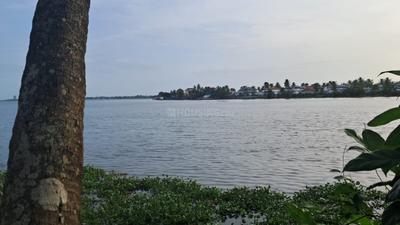Image of 9146 Sq.ft Residential Plot / Land for sale in Maradu, Kochi for Rs. 29400000