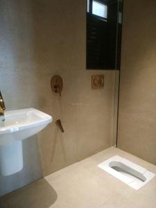 Common Bathroom Image of 555 Sq.ft 1 BHK Apartment / Flat for sale in Kohinoor Eden, Kalyan East Kalyan for Rs. 3100000