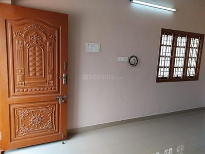 Living Room Image of 875 Sq.ft 2 BHK Independent House for rent in Ondipudur Coimbatore for Rs. 16000