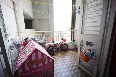 Balcony Image of 450 Sq.ft 1 BHK Apartment / Flat for sale in Pimpri Pune for Rs. 3900000