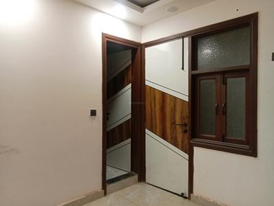 Bedroom Image of 680 Sq.ft 2 BHK Builder Floor for sale in Govindpuri New Delhi for Rs. 5000000