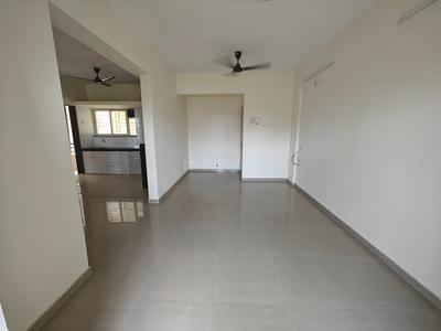 Living Room Image of 950 Sq.ft 2 BHK Apartment / Flat for rent in Mantri Waterfront I, Jule Solapur for Rs. 17500