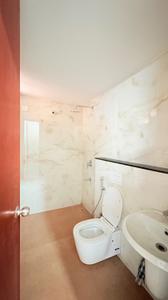 Bathroom Image of 3200 Sq.ft 4 BHK Apartment / Flat for rent in BCM Park, Lasudia Mori Indore for Rs. 60000