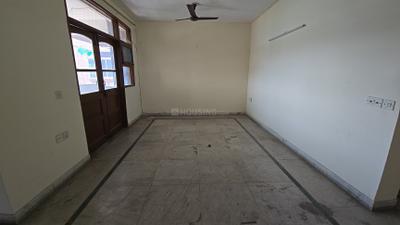 Living Room Image of 1850 Sq.ft 3.5 BHK Apartment / Flat for rent in Sector 62 Noida for Rs. 37000
