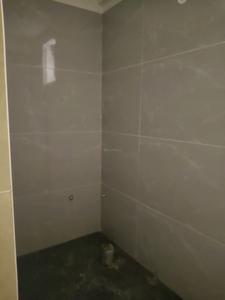 Common Bathroom Image of 670 Sq.ft 1 BHK Apartment / Flat for sale in Sri Vishnu Green Park, Junnasandra Bengaluru for Rs. 3800005