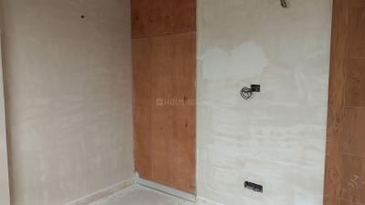Bedroom Image of 1150 Sq.ft 3 BHK Builder Floor for sale in Chittaranjan Park New Delhi for Rs. 30000000
