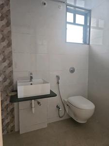 Common Bathroom Image of 1378 Sq.ft 3 BHK Apartment / Flat for sale in Kohinoor Viva City, Dhanori Pune for Rs. 10500000