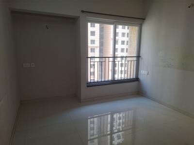 Bedroom Image of 903 Sq.ft 2 BHK Apartment / Flat for sale in Rustomjee Azziano, Thane West Thane for Rs. 13000000