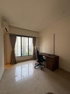Hall Image of 1100 Sq.ft 3 BHK Apartment / Flat for sale in Khar West Mumbai for Rs. 70000000