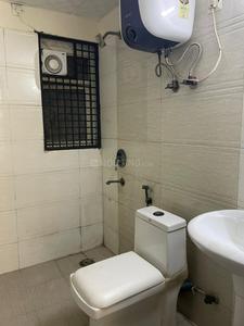 Bathroom Image of 808 Sq.ft 2 BHK Apartment / Flat for sale in Jaypee Kosmos, Sector 134 Noida for Rs. 8000000