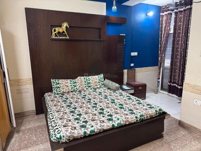 Bedroom Image of 3000 Sq.ft 4 BHK Penthouse for rent in Mahagun Mansion Phase 1 and 2, Indirapuram Ghaziabad for Rs. 42000