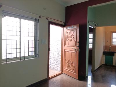 Living Room Image of 550 Sq.ft 2 BHK Independent House for rent in Jalahalli Bengaluru for Rs. 12000
