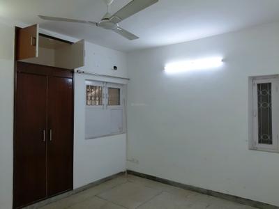 Bedroom Image of 1550 Sq.ft 3 BHK Apartment / Flat for rent in Sarita Vihar New Delhi for Rs. 65000