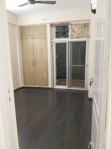 Bedroom Image of 550 Sq.ft 1 BHK Apartment / Flat for sale in RG Residency, Sector 120 Noida for Rs. 6200000