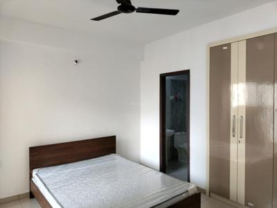 Bedroom Image of 1050 Sq.ft 2 BHK Apartment / Flat for rent in Gulshan Bellina, Noida Extension Greater Noida for Rs. 32000