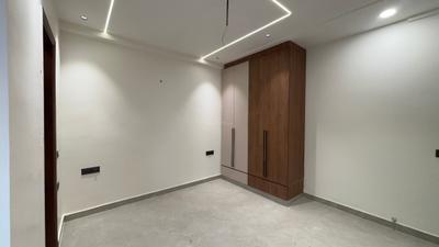 Bedroom Image of 1900 Sq.ft 4 BHK Apartment / Flat for sale in Sector 4 Rohini New Delhi for Rs. 16500000