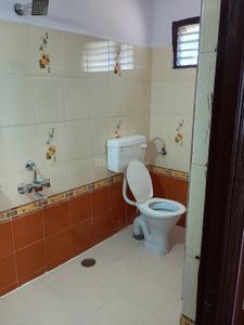 Image of 1700 Sq.ft 3 BHK Apartment / Flat for rent in Manikonda, Hyderabad for Rs. 28000