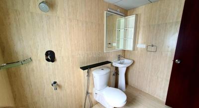 Bathroom Image of 1300 Sq.ft 2 BHK Apartment / Flat for rent in Prestige Falcon City, Konanakunte Bengaluru for Rs. 51000