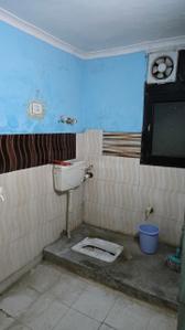 Bathroom Image of 225 Sq.ft 1 RK Builder Floor for rent in Sector 16 Dwarka New Delhi for Rs. 6500