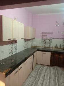Kitchen Image of 2000 Sq.ft 3 BHK Builder Floor for rent in Sharda Nagar Lucknow for Rs. 20000