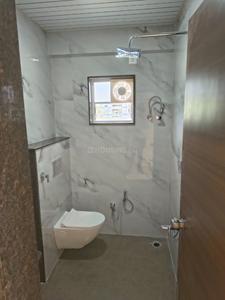 Bathroom Image of 2166 Sq.ft 3.5 BHK Apartment / Flat for sale in Sanskruti Vishwabharti Residency, Manewada Nagpur for Rs. 13000000