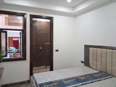 Bedroom Image of 1250 Sq.ft 3 BHK Apartment / Flat for sale in JMD Siddhi Vinayak, Sector 73 Noida for Rs. 6500000