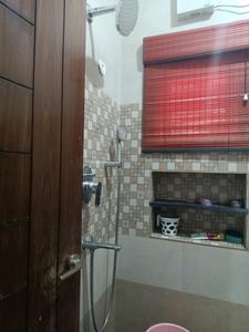 Common Bathroom One Image of 2400 Sq.ft 4 BHK Independent House for rent in Vidyaranyapura Bengaluru for Rs. 55000