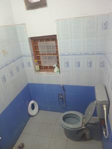 Bathroom Image of 550 Sq.ft 1 RK Builder Floor for rent in Shivaji Nagar Bengaluru for Rs. 15000