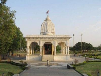 Image of 2200 Sq.ft Residential Plot / Land for sale in Apollo Sector E Golf Links, Kanadiya, Indore for Rs. 14740000