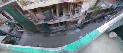 Balcony Image of 500 Sq.ft 1 BHK Builder Floor for sale in Sudarshan Park New Delhi for Rs. 2500000