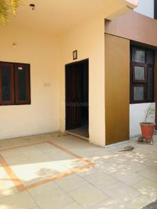 Image of 1000 Sq.ft 4 BHK Independent House for rent in Vijay Nagar, Indore for Rs. 27000