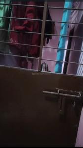 Balcony Image of 850 Sq.ft 2 BHK Builder Floor for sale in Tangra Kolkata for Rs. 1950000
