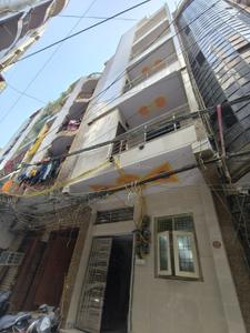 Image of 950 Sq.ft 2 BHK Builder Floor for rent in New Ashok Nagar, New Delhi for Rs. 16000
