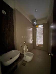 Bathroom Image of 3000 Sq.ft 4 BHK Apartment / Flat for sale in Lodha Stella Tower B, Thane West Thane for Rs. 49800000
