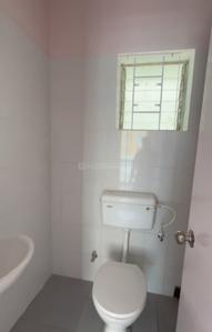 Bathroom Image of 920 Sq.ft 3 BHK Apartment / Flat for sale in Shapoorji Pallonji Shukhobrishti, New Town Kolkata for Rs. 5400000