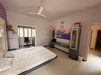 Bedroom Image of 4000 Sq.ft 4 BHK Independent House for sale in Jagannath Plot Rajkot for Rs. 27500000