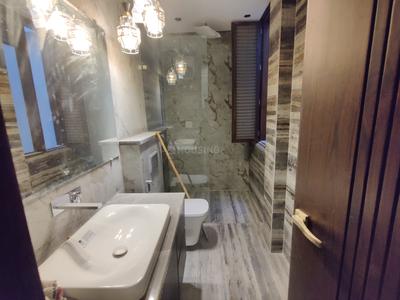 Image of 1620 Sq.ft 3 BHK Builder Floor for sale in Surajmal Vihar, New Delhi for Rs. 32500000