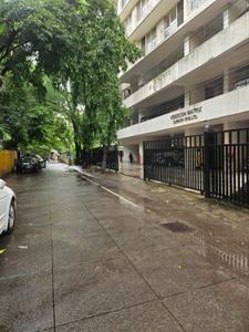 Image of 900 Sq.ft 2 BHK Apartment / Flat for sale in Bandra West, Mumbai for Rs. 40000000