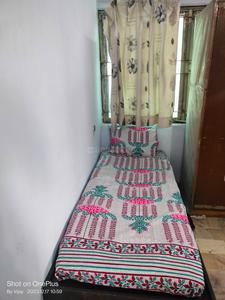 Bedroom Image of Krishna boys pg in Shyamal, Ahmedabad
