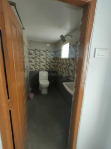Bathroom Image of 1750 Sq.ft 3 BHK Apartment / Flat for rent in Nallakunta Hyderabad for Rs. 30000