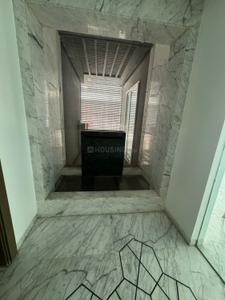 Balcony Image of 7200 Sq.ft 4 BHK Builder Floor for rent in Panchsheel Park New Delhi for Rs. 440000