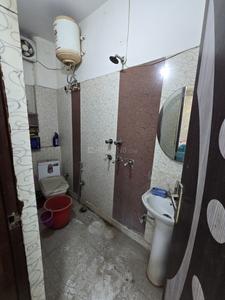 Bathroom Image of 502 Sq.ft 2 BHK Builder Floor for sale in Laxmi Nagar New Delhi for Rs. 4200000