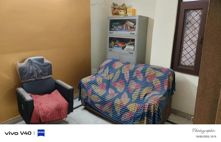 Paschim Vihar Bedroom 1